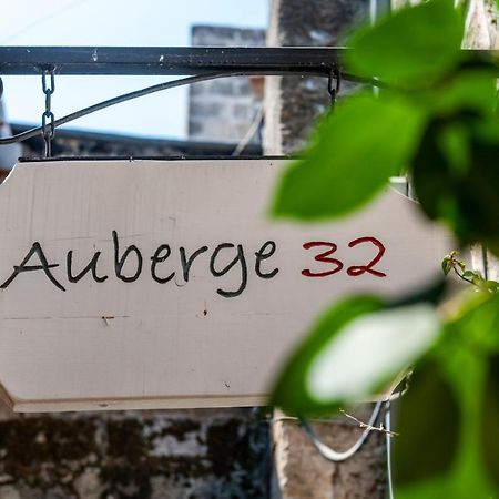 Auberge 32 Old Town Rhodes City Exterior foto