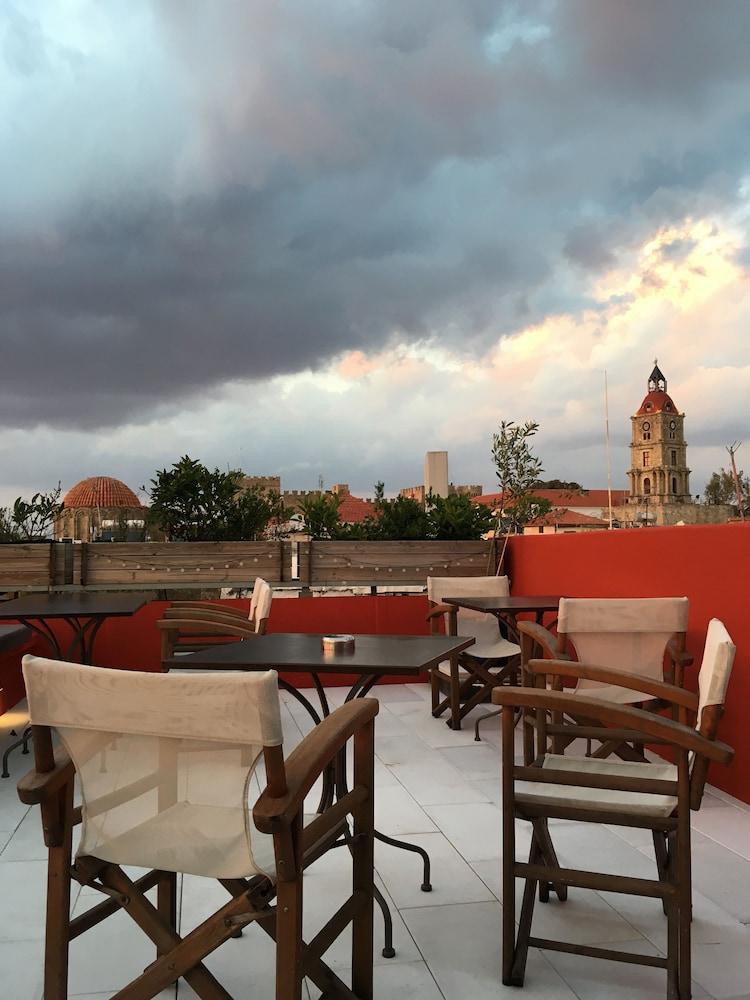 Auberge 32 Old Town Rhodes City Exterior foto